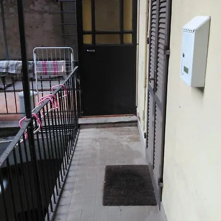 Industrial Chic Style Flat *